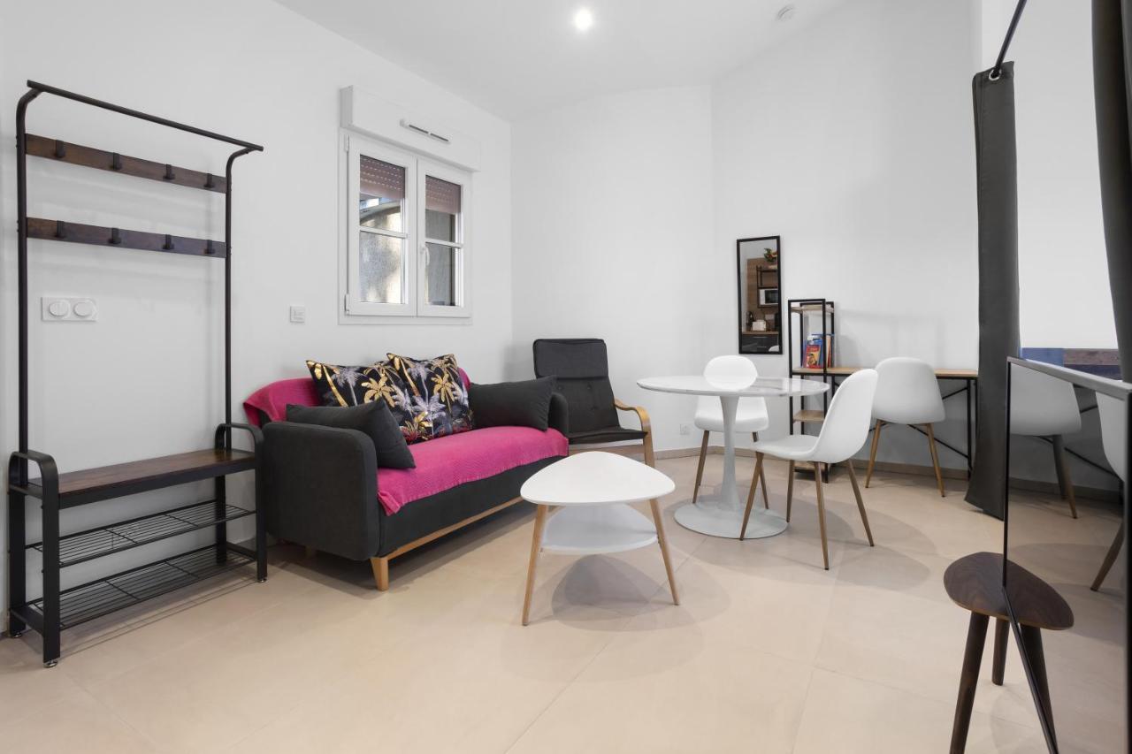 Studio 2 Proche Centre - Parking Apartment Frejus