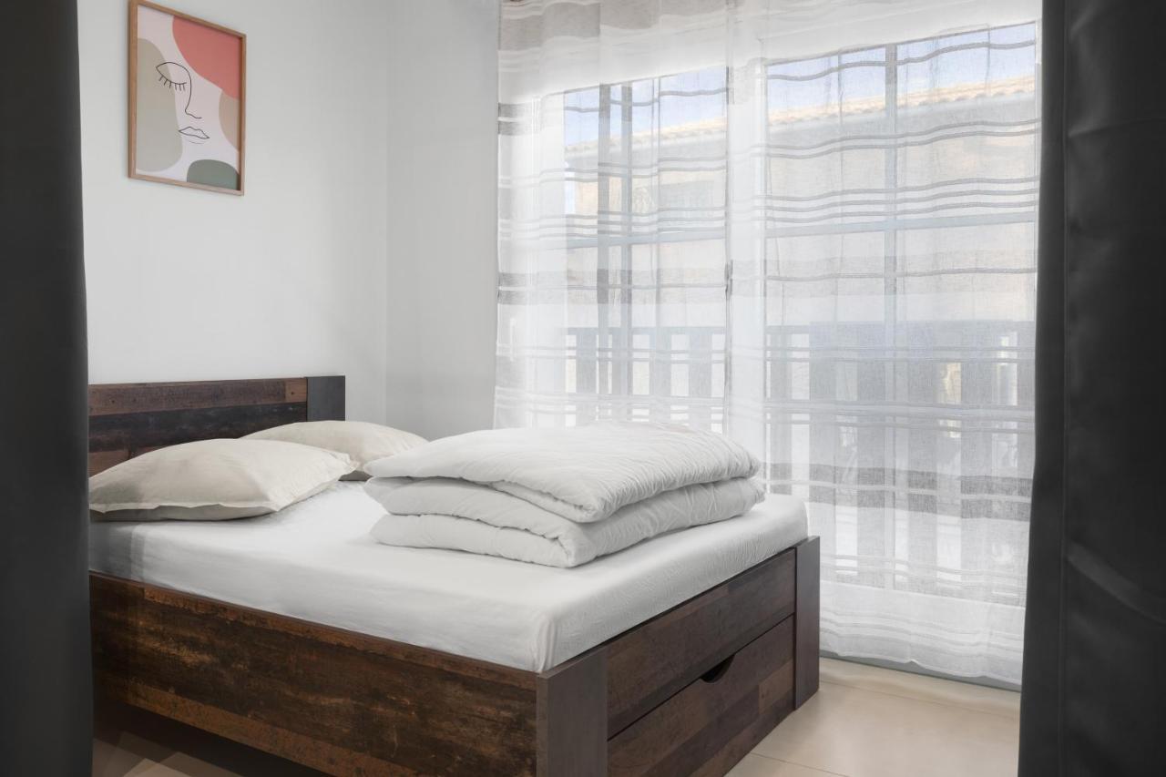 Apartment Studio 2 Proche Centre - Parking Frejus